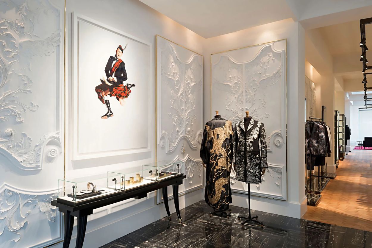 Alexander McQueen bas relief sculpted panels.