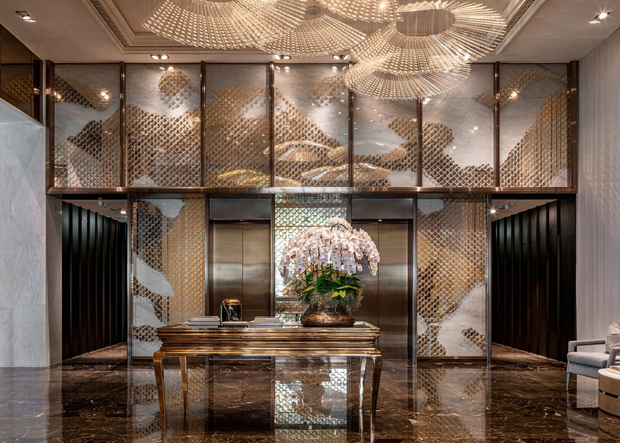 Rosewood Bangkok verre églomisé reception wide view.